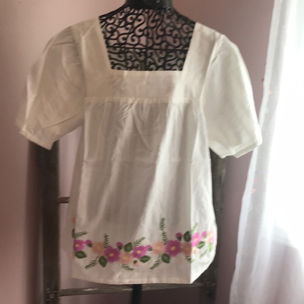 Ladies size small brand Matilda Jane